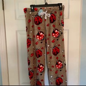 Win Win plush comfy super soft pajama pants 🐞